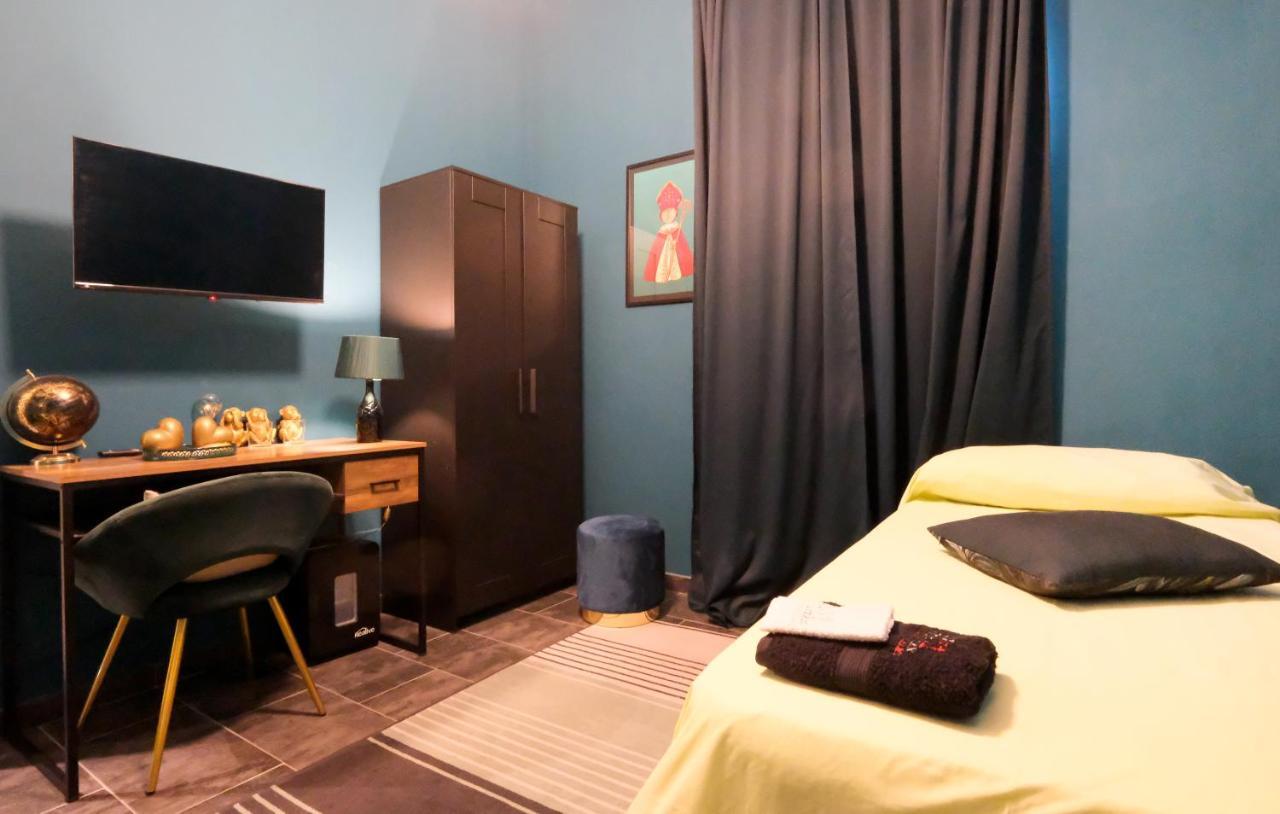Lh51 Rooms Неаполь Экстерьер фото