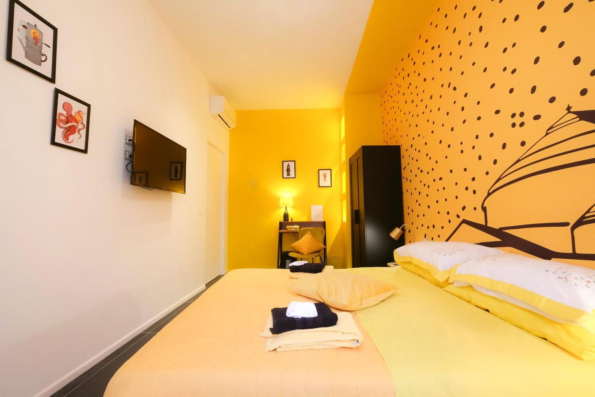 Lh51 Rooms Неаполь Экстерьер фото