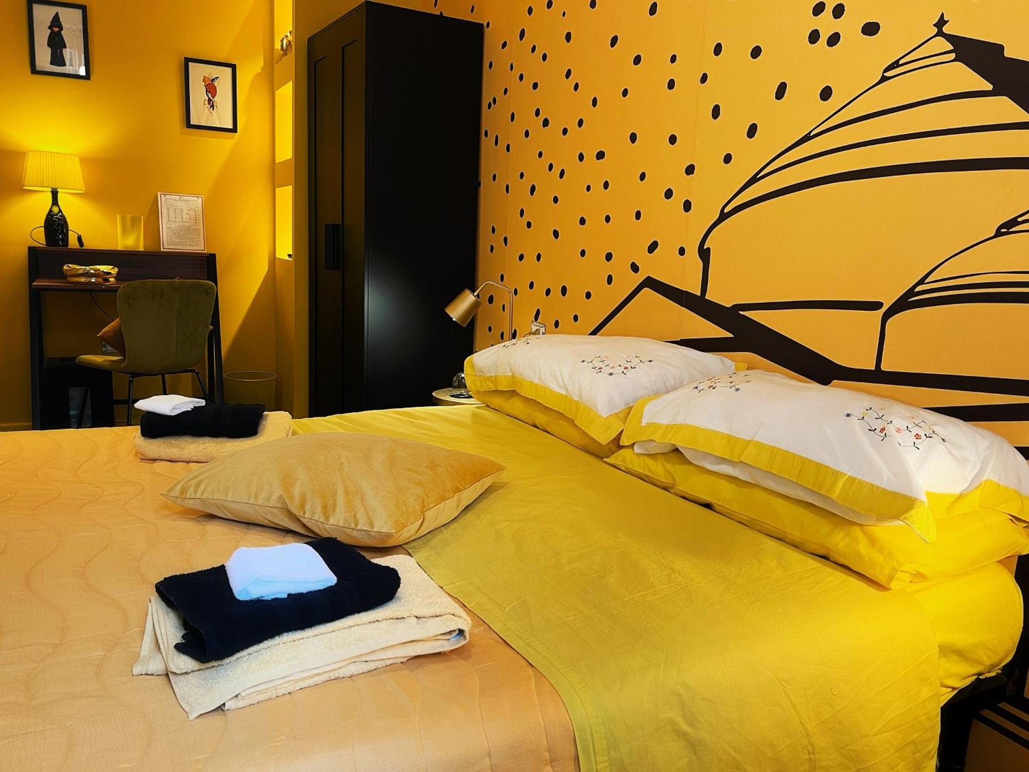 Lh51 Rooms Неаполь Экстерьер фото